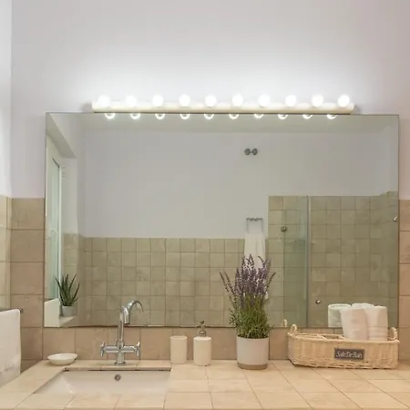 Living4malaga Majestic Granada Street * Malaga