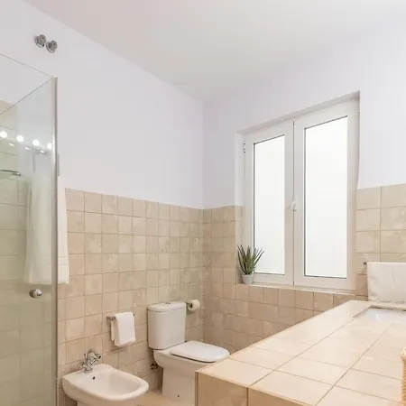 Living4malaga Majestic Granada Street